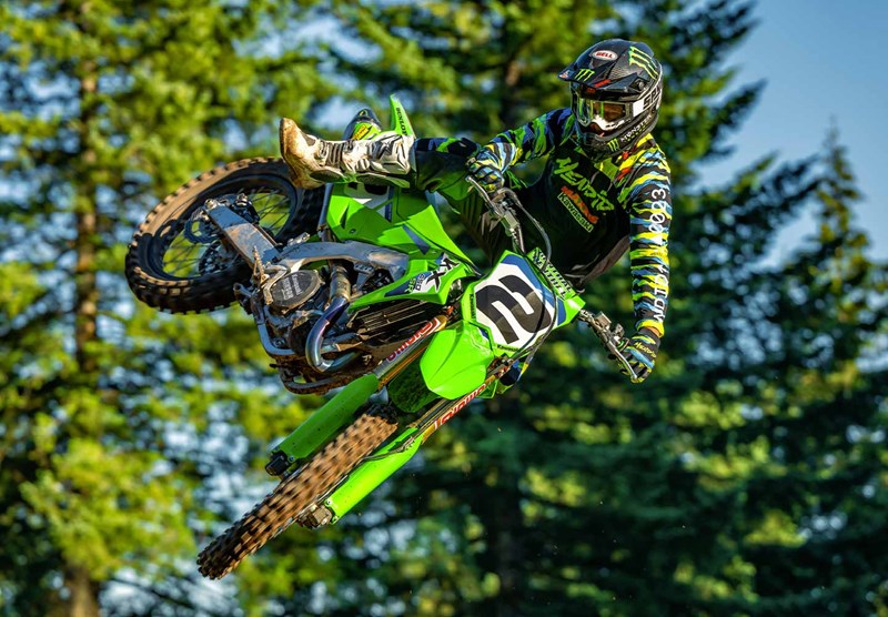 RACE-READY SUSPENSION