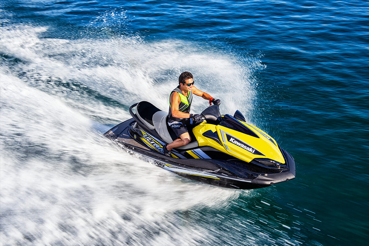 2020 JET SKI ULTRA LX Motomarines Les Moteurs Canadiens Kawasaki inc.