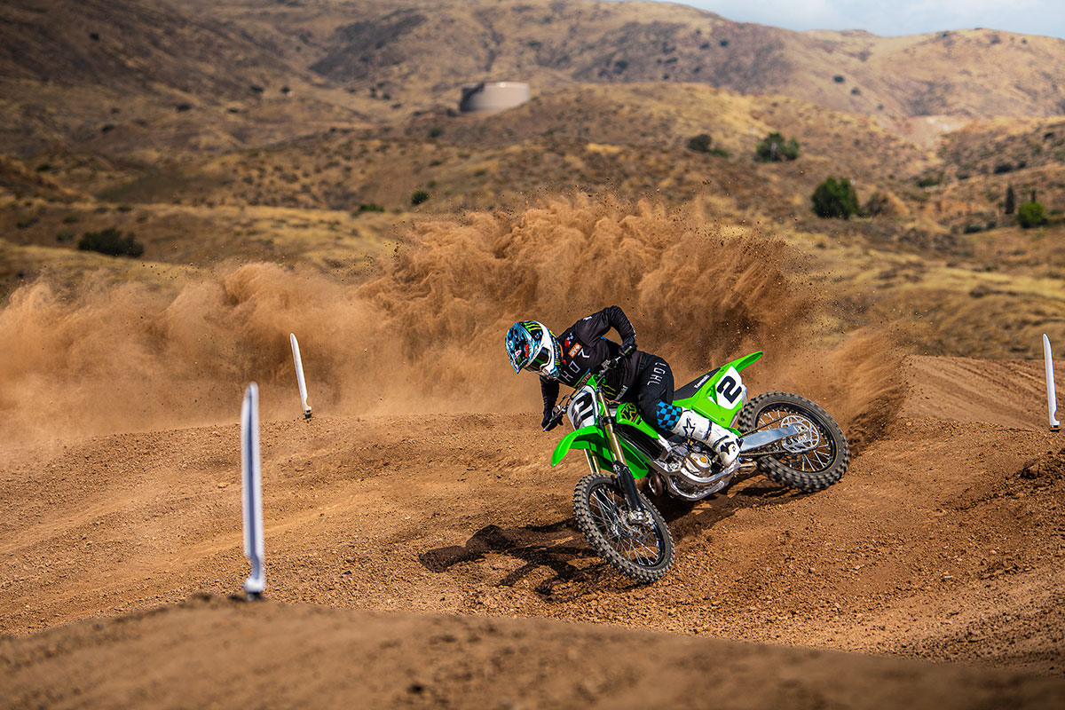 2021 KX450 Motorcycle | Canadian Kawasaki Motors Inc.