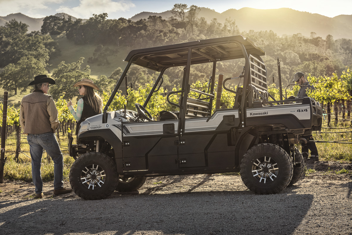 2021 MULE PROFXT EPS RANCH EDITION Side x Side Canadian Kawasaki