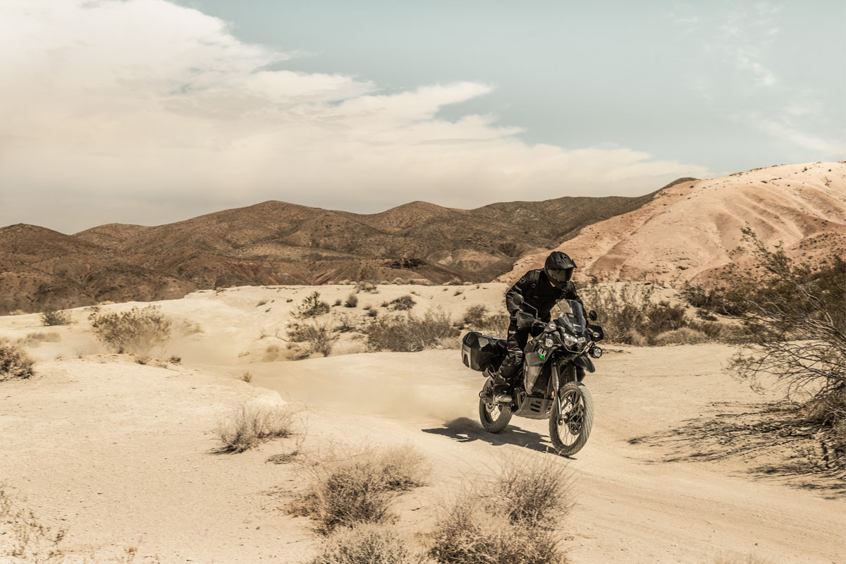 2022 KLR650 ADVENTURE Motorcycle | Canadian Kawasaki Motors Inc.