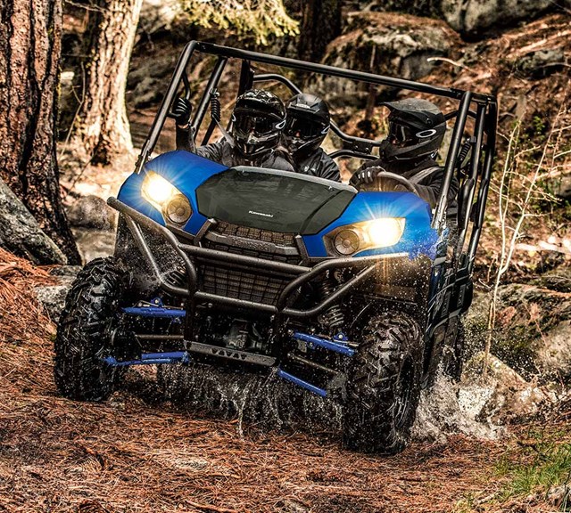Image of 2022 TERYX4 in action