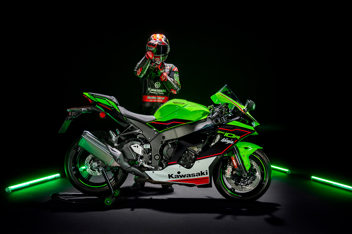 2022 NINJA ZX-10R KRT EDITION Motorcycle | Canadian Kawasaki 