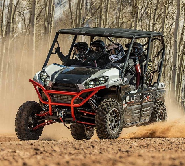 Image of 2023 TERYX4 S SPECIAL EDITION in action
