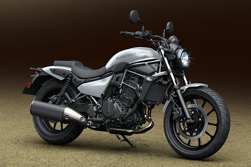 2024 ELIMINATOR 500 Motorcycle | Canadian Kawasaki Motors Inc.