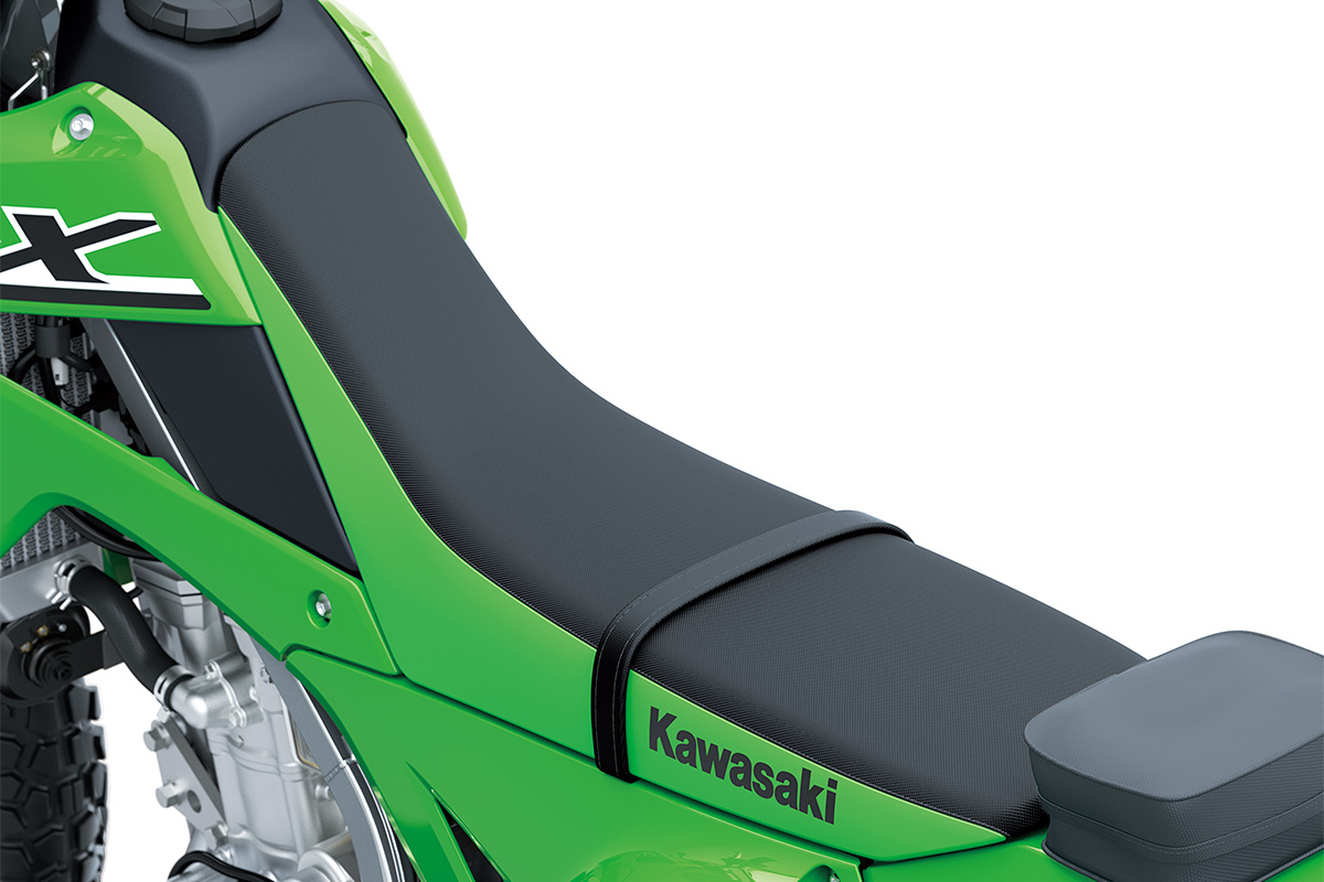 2024 KLX300 Motorcycle | Canadian Kawasaki Motors Inc.