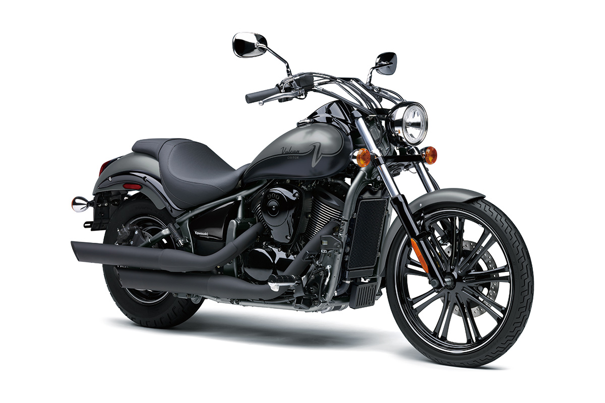 2024 VULCAN 900 CUSTOM Motorcycle Canadian Kawasaki Motors Inc.