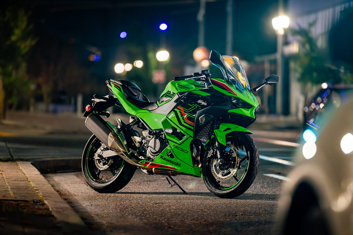 2025 NINJA 500 SE KRT EDITION Motorcycle Canadian Kawasaki Motors Inc.