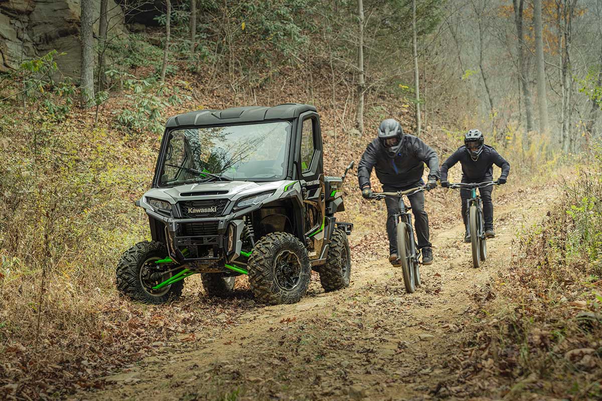 2024 RIDGE XR HVAC Côte À Côte Les Moteurs Canadiens Kawasaki inc.