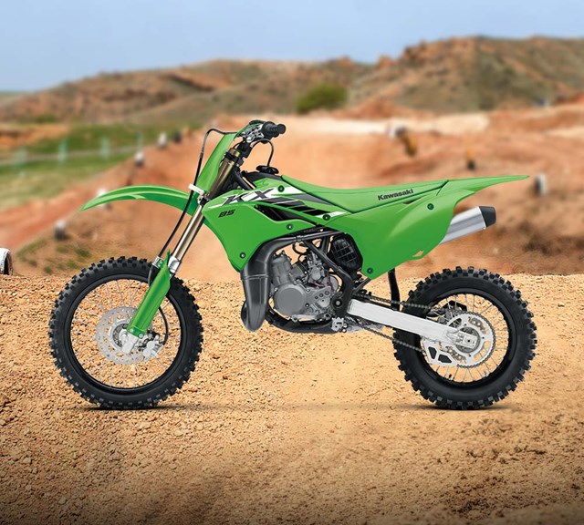 Image of 2025 KX85  in action
