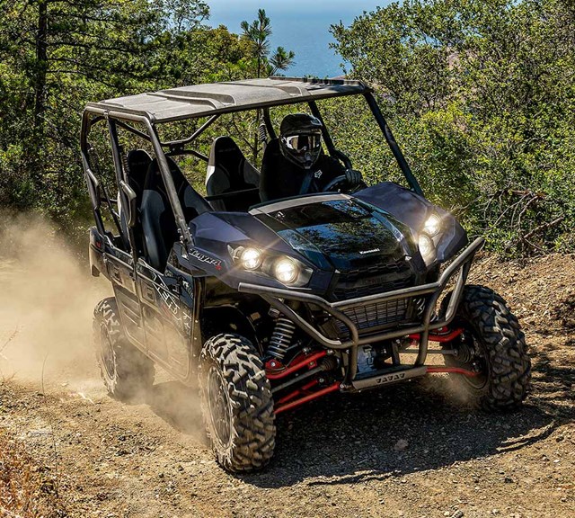 Image of 2025 TERYX4 S LE in action