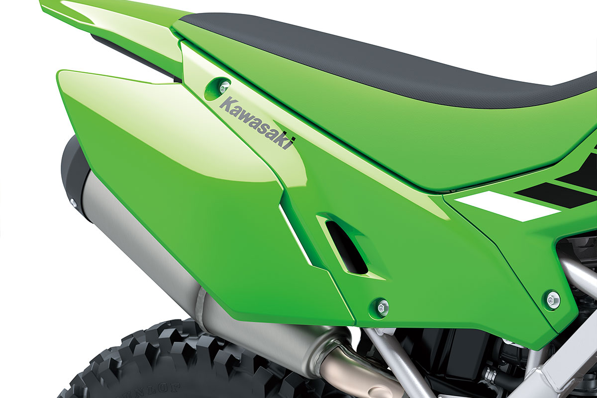 2025 KLX230R Motorcycle | Canadian Kawasaki Motors Inc.