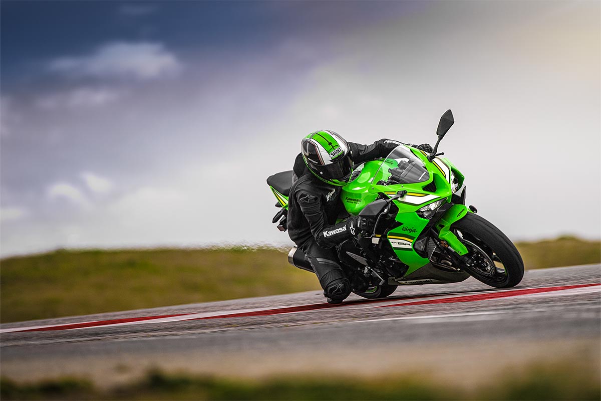 2025 NINJA ZX6R KRT EDITION Motocyclette Les Moteurs Canadiens Kawasaki inc.