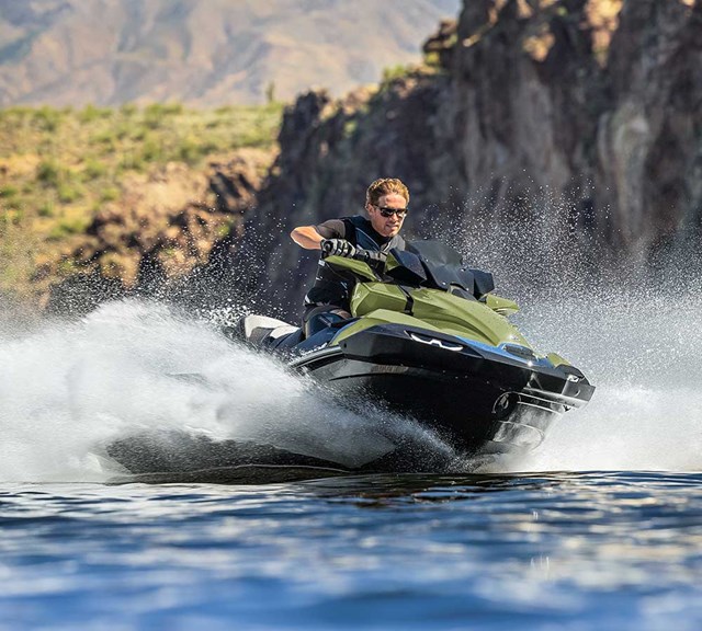 Image of 2025 JET SKI ULTRA 310LX in action