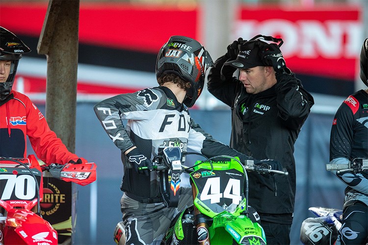 Jai at the start gate for Empire Kawasaki (photo credit: Foremost Media)