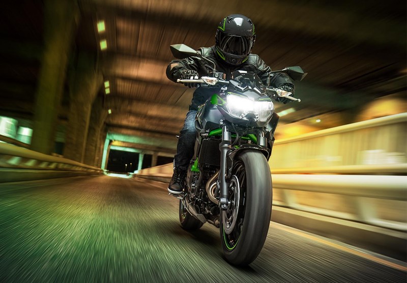 Kawasaki Z650 | Supernaked Motorcycle | Aggressive Versatility