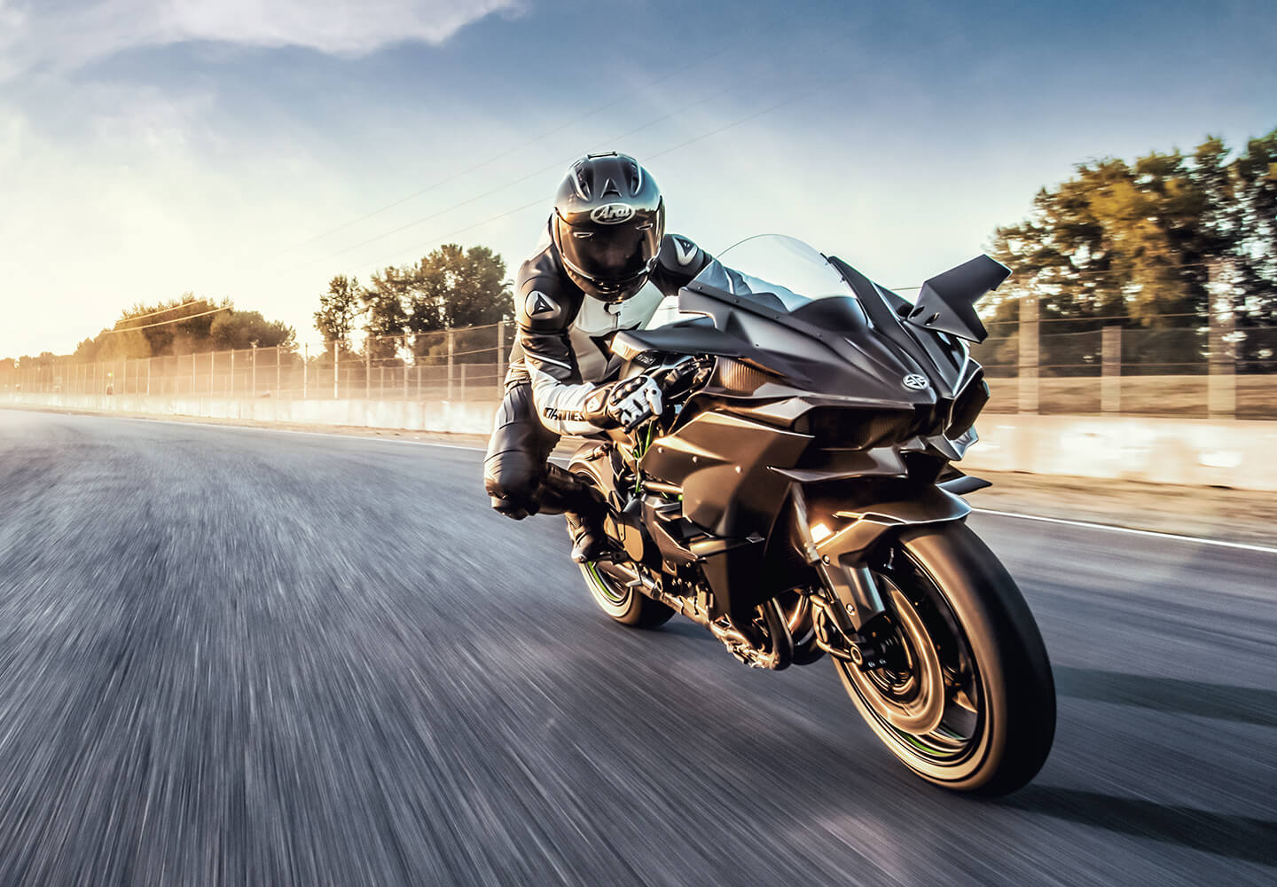 Kawasaki Ninja H2R Most Powerful Closed Course Hypersport Motorcycle