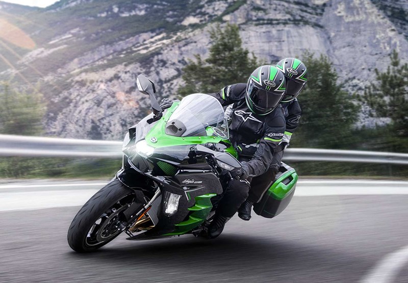 SUPERCHARGED SPORT TOURING
