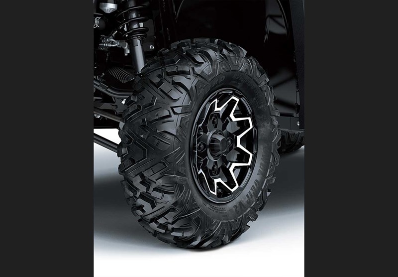 VERSATILE CHASSIS FOR WORK AND RECREATION