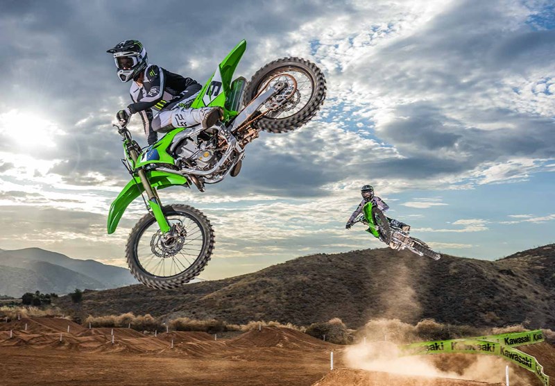 FACTORY-STYLE ENGINE COMPONENTS AND TUNING