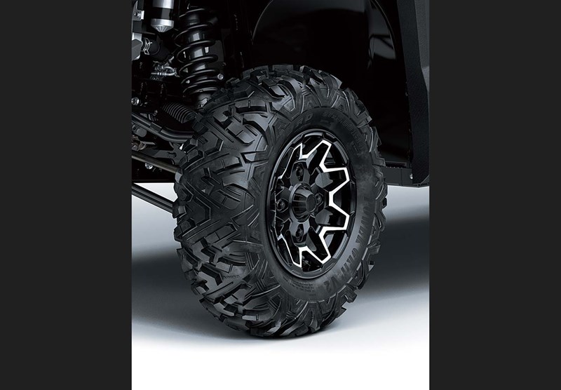 VERSATILE CHASSIS FOR WORK AND RECREATION