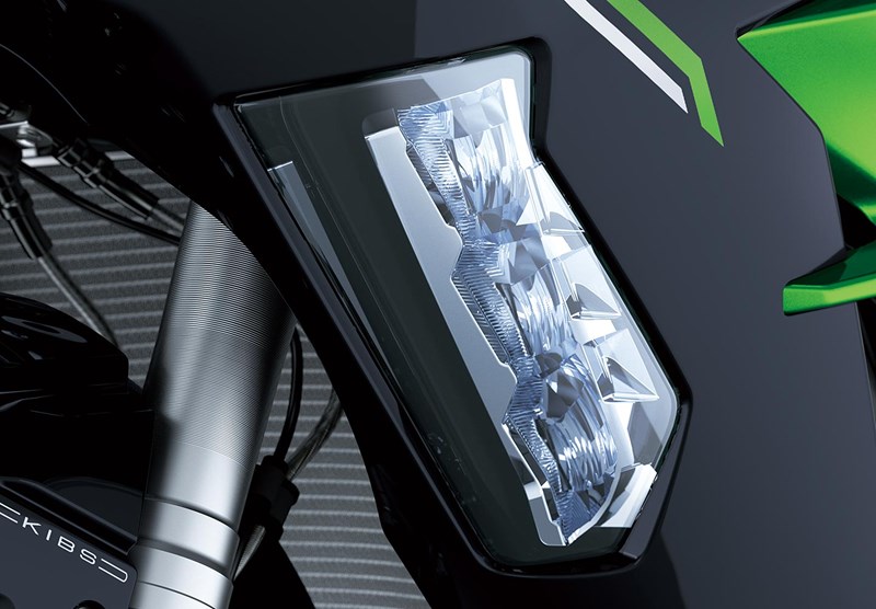 SUPERCHARGED SPORT TOURING ﻿