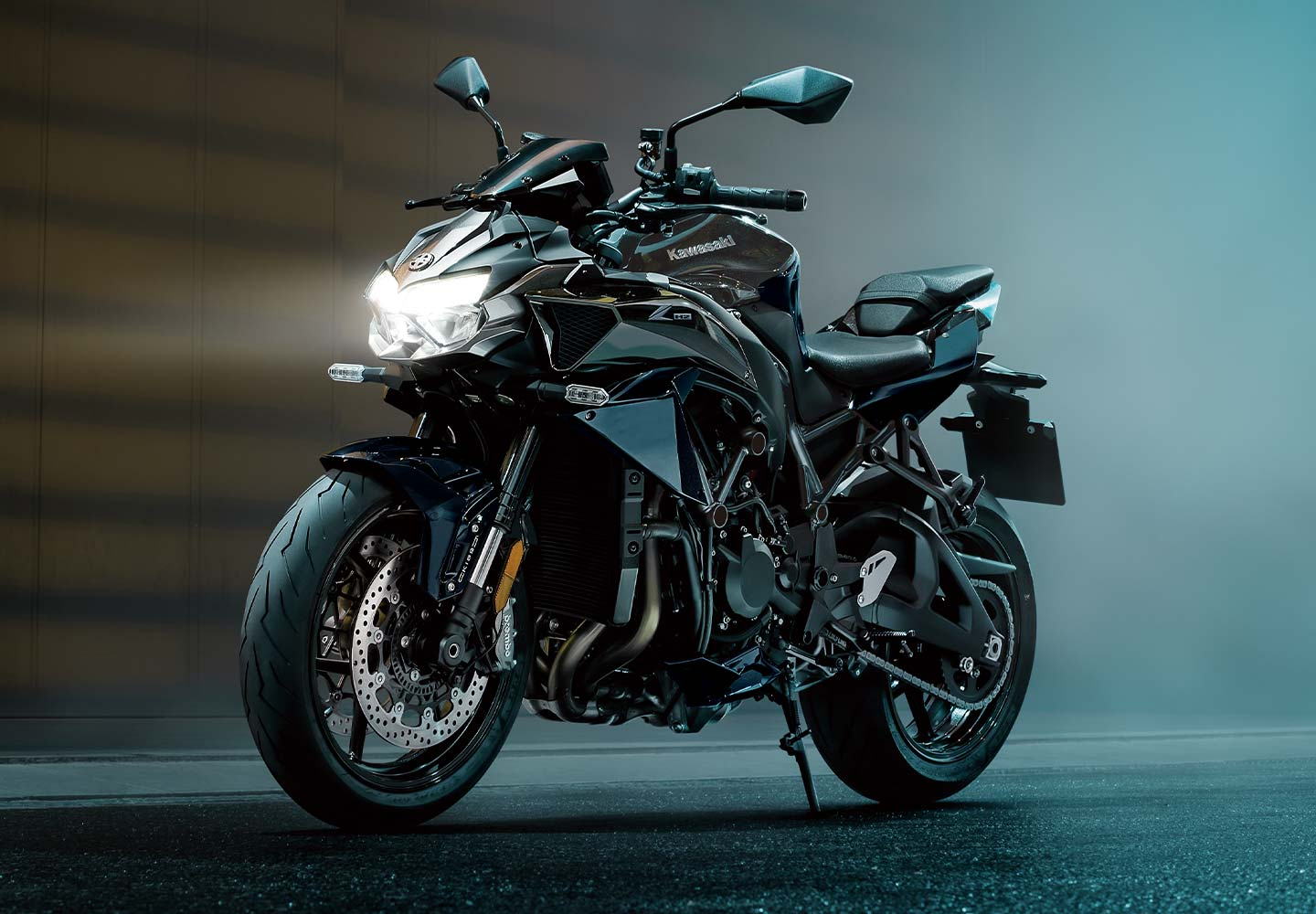 Kawasaki Z H2 | Hypersport Motorcycle | Supercharged Supernaked