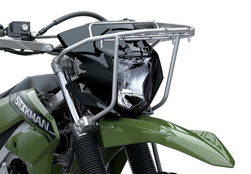 CONVENIENT FEATURES AND AG ESSENTIALS