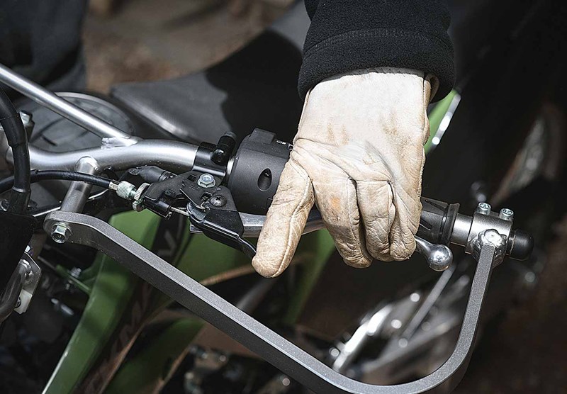 CONVENIENT FEATURES AND AG ESSENTIALS