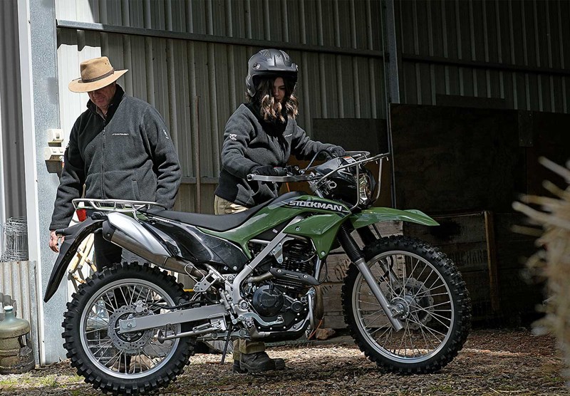 COMPACT, LIGHTWEIGHT, MANOEUVRABLE