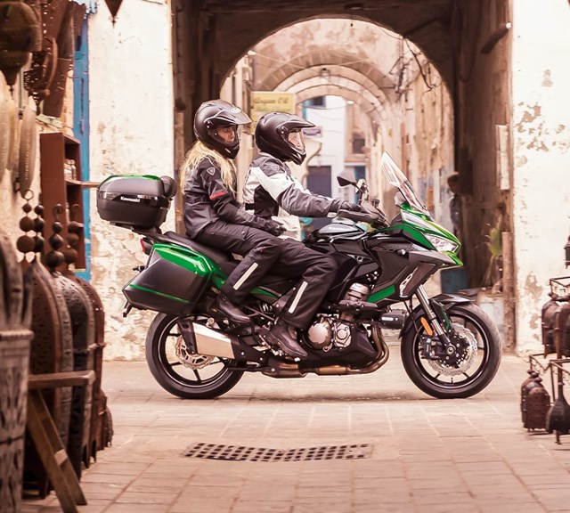 Image of 2023 VERSYS 1000 S in action