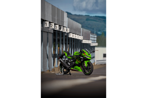2024 NINJA ZX-4RR KRT EDITION