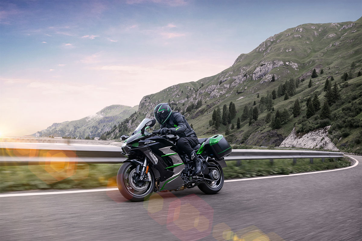 2024 NINJA H2 SX SE Motorcycle | Kawasaki Motors Pty Ltd.