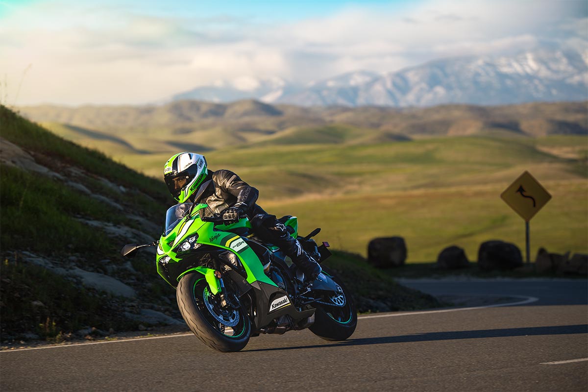 2025 NINJA ZX-6R KRT EDITION 