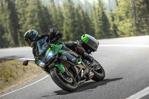 2025 NINJA 1100SX SE