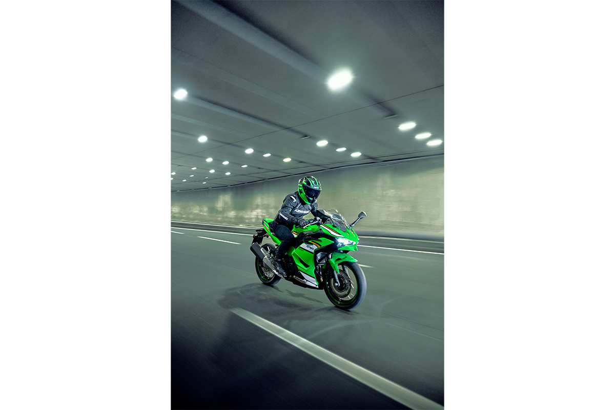 2025 NINJA 500 SE KRT EDITION