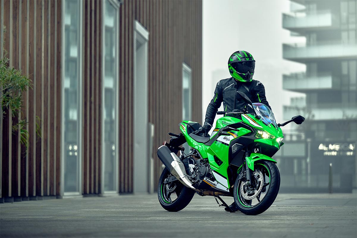 2025 NINJA 500 SE KRT EDITION