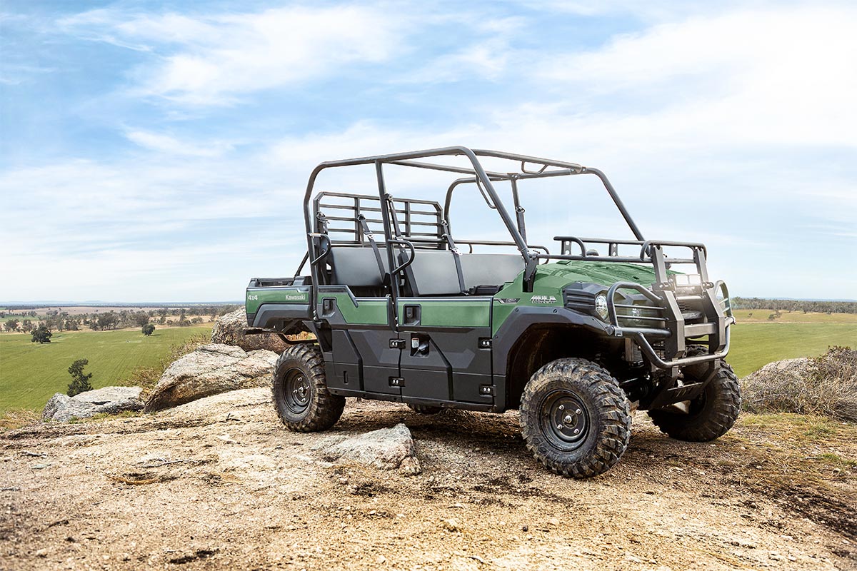 2025 MULE PRO-FXT 820