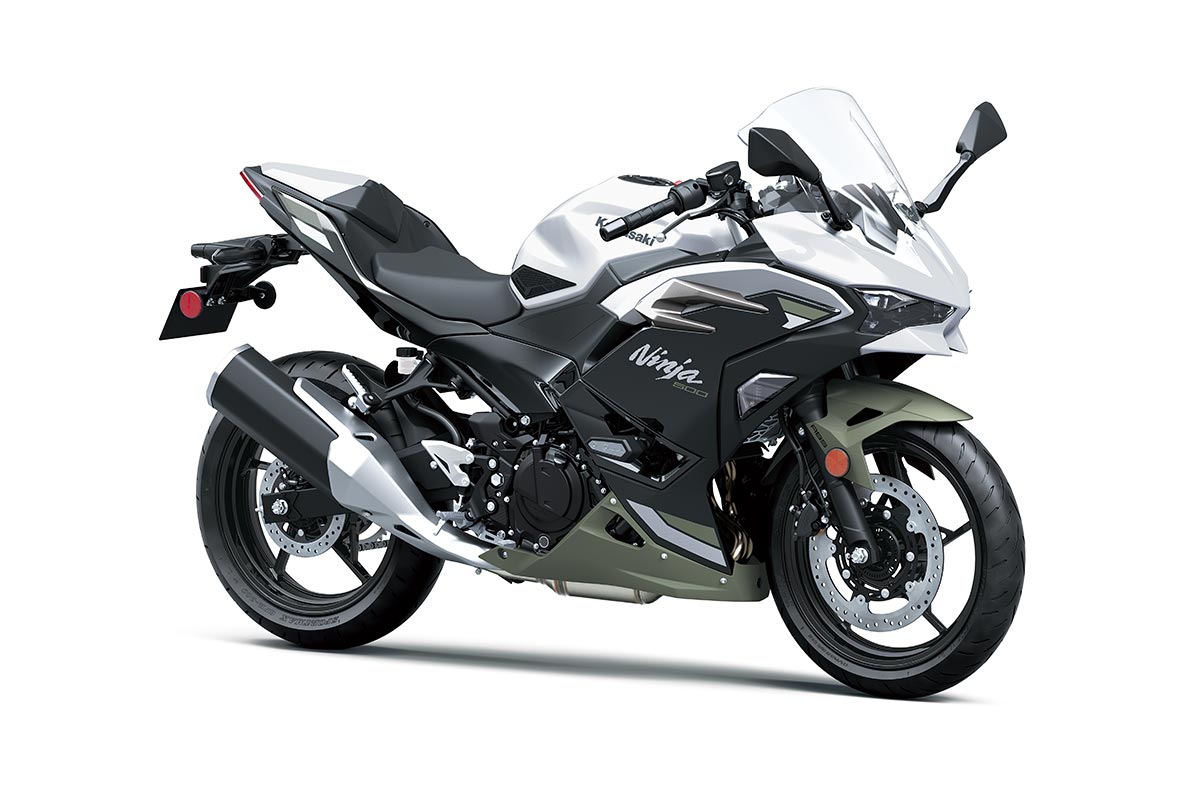 2026 NINJA 500 SE