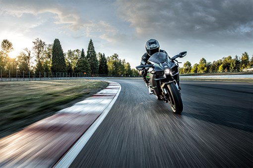 2027 NINJA H2