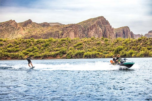 2027 JET SKI ULTRA 160LX-S WAKESPORT