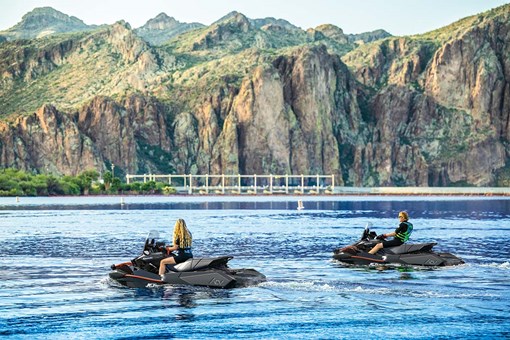 2027 JET SKI ULTRA 160LX ADVENTURE