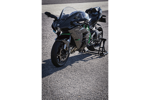 2027 NINJA H2 CARBON