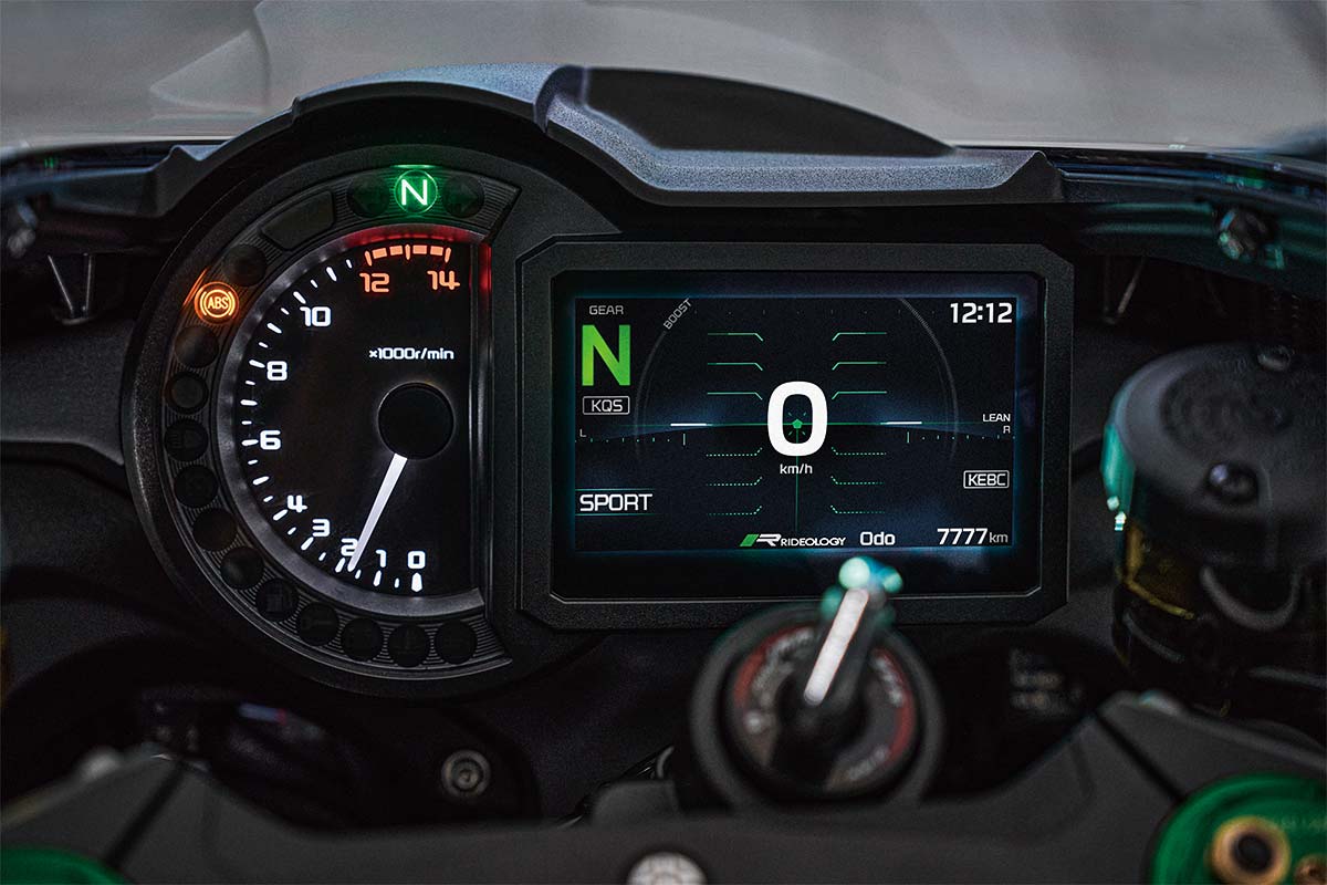 2027 NINJA H2 CARBON