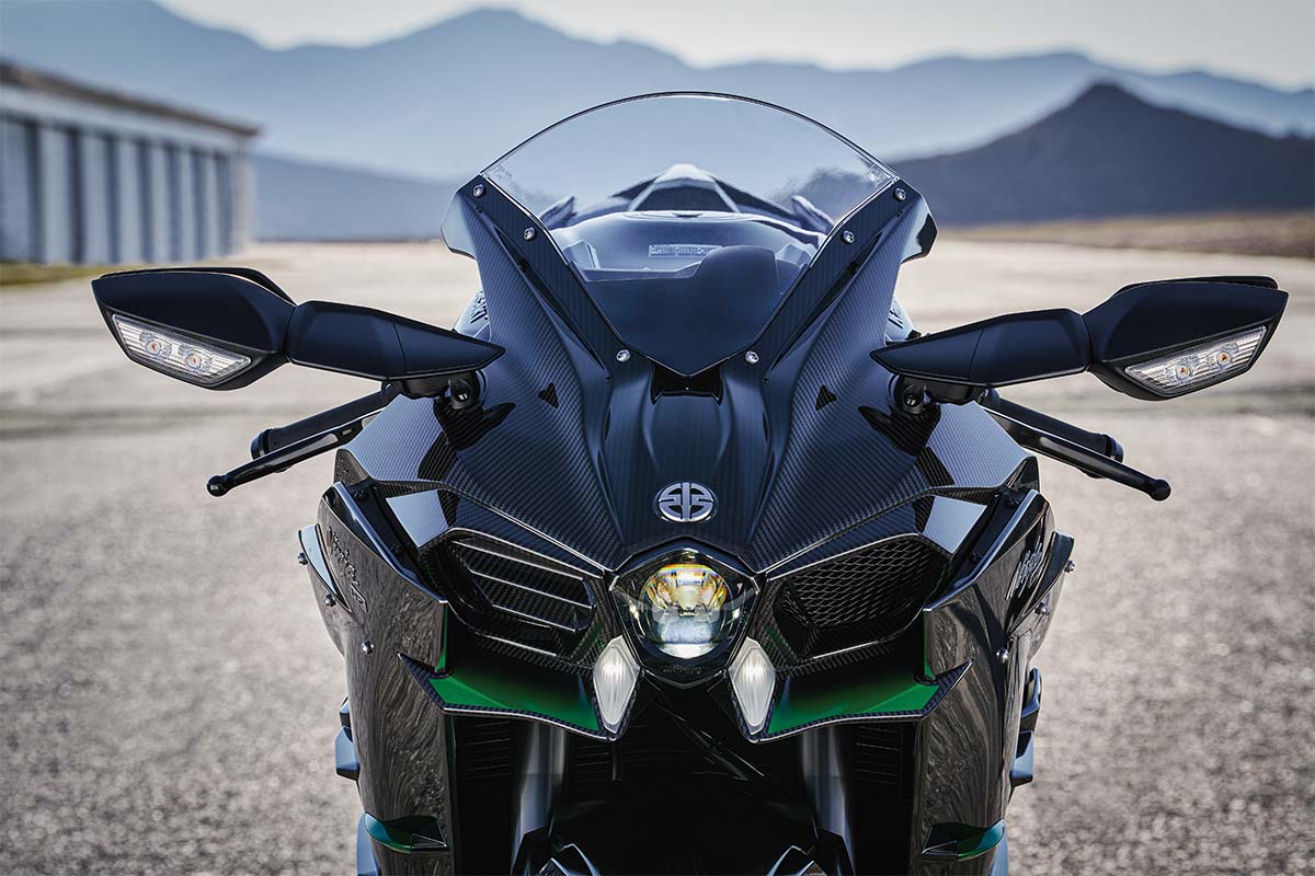 2027 NINJA H2 CARBON