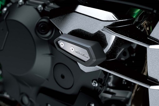2027 NINJA H2 CARBON