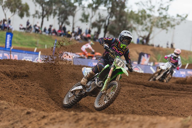Three Flashes Racing Ferris Flashes Front-Running Speed Before Heartbreak DNF at Gillman ...