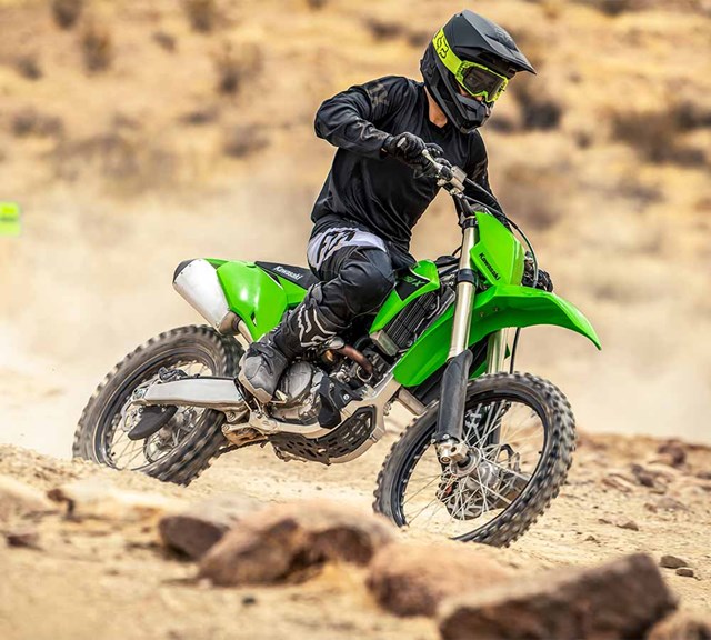 Motos de trilha Kawasaki: 6 opções para comprar em 2021 - Motonline