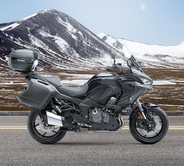 Image of 2024 VERSYS 1000 GRAND TOURER in action