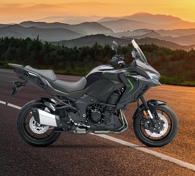 Image of 2026 VERSYS 1100  in action